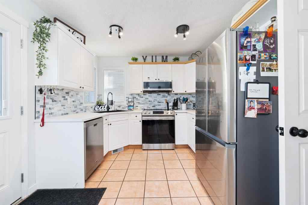 MLS® A2263071 - 291 Arbour Grove Close NW in Arbour Lake Calgary, Residential