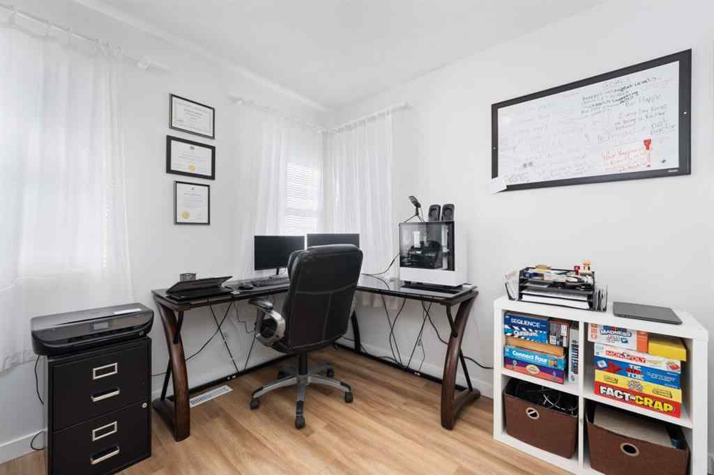 MLS® A2263071 - 291 Arbour Grove Close NW in Arbour Lake Calgary, Residential