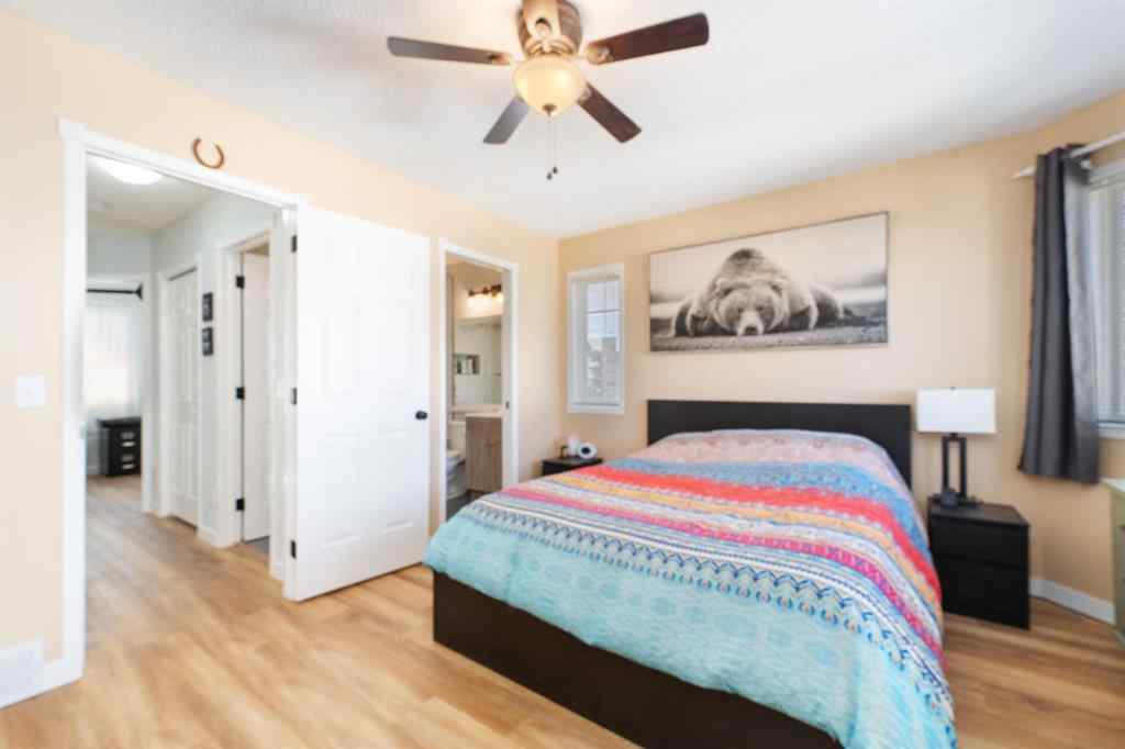 MLS® A2263071 - 291 Arbour Grove Close NW in Arbour Lake Calgary, Residential