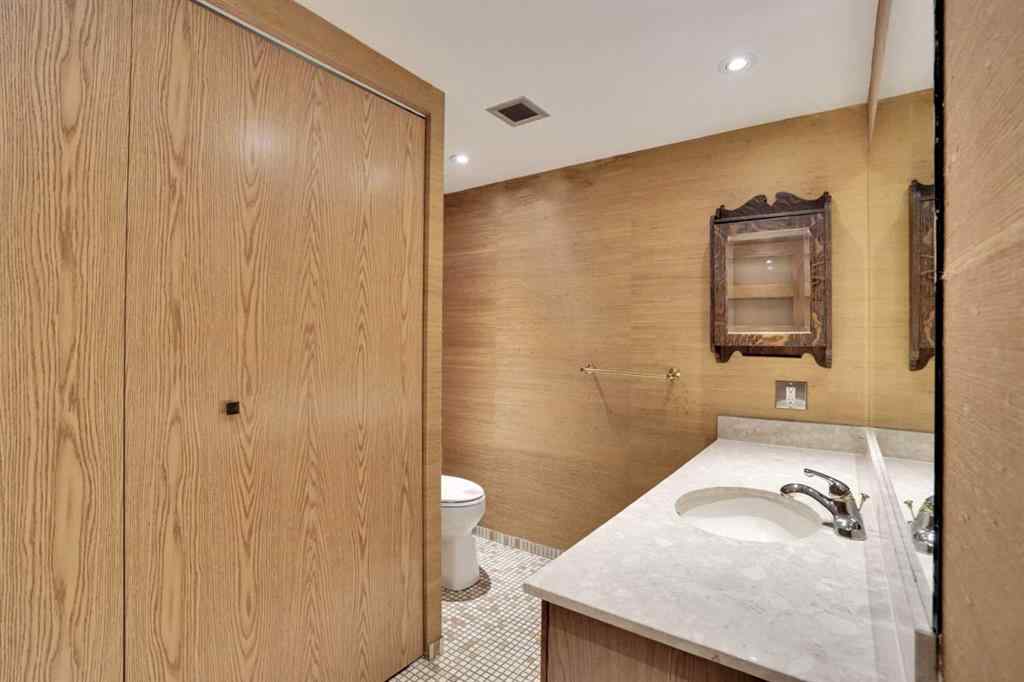 MLS® A2263072 - Unit #1703 330 26 Avenue SW in Mission Calgary, Residential