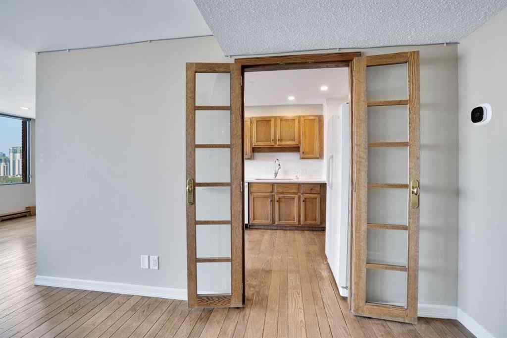 MLS® A2263072 - Unit #1703 330 26 Avenue SW in Mission Calgary, Residential