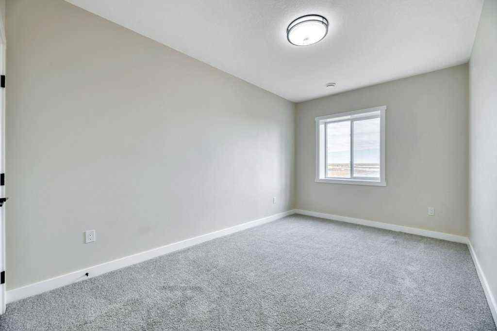 MLS® A2263074 - 828 Edgefield Street  in Edgefield Strathmore, Residential