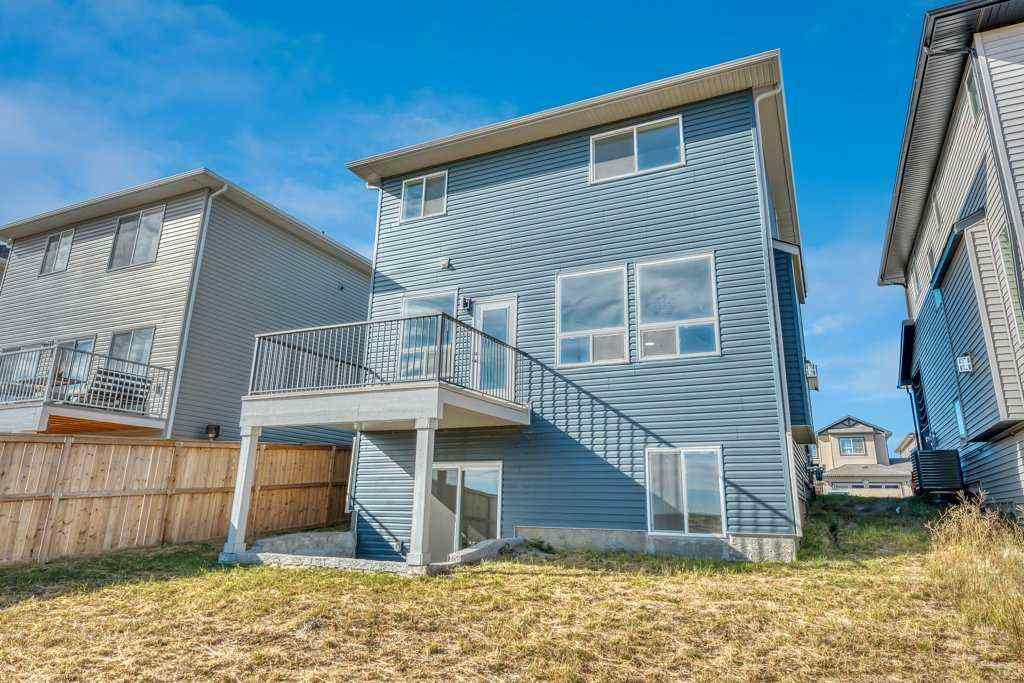 MLS® A2263074 - 828 Edgefield Street  in Edgefield Strathmore, Residential