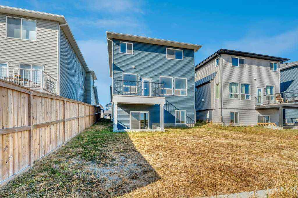 MLS® A2263074 - 828 Edgefield Street  in Edgefield Strathmore, Residential