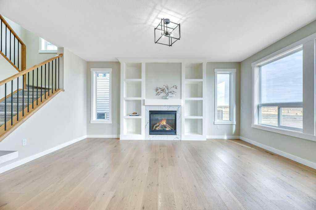 MLS® A2263074 - 828 Edgefield Street  in Edgefield Strathmore, Residential