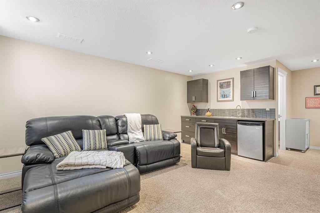 MLS® A2263077 - 237 Kincora Glen Rise NW in Kincora Calgary, Residential