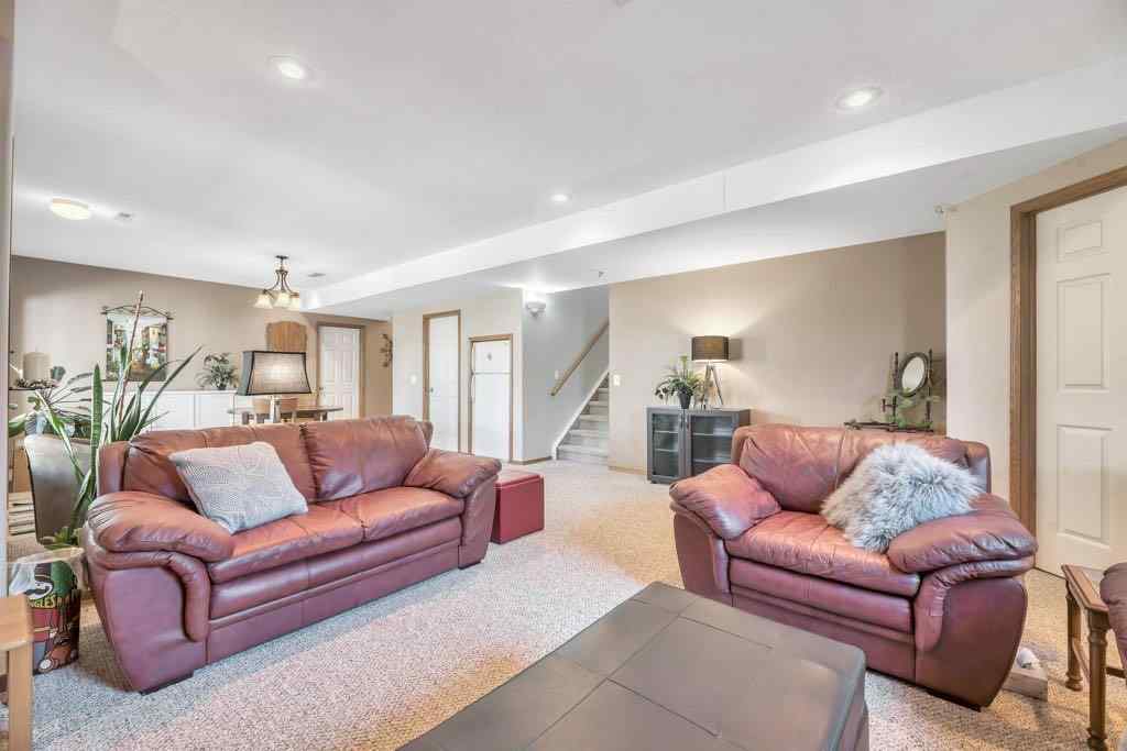 MLS® A2263078 - 15 Henderson Bay NE in NONE Langdon, Residential
