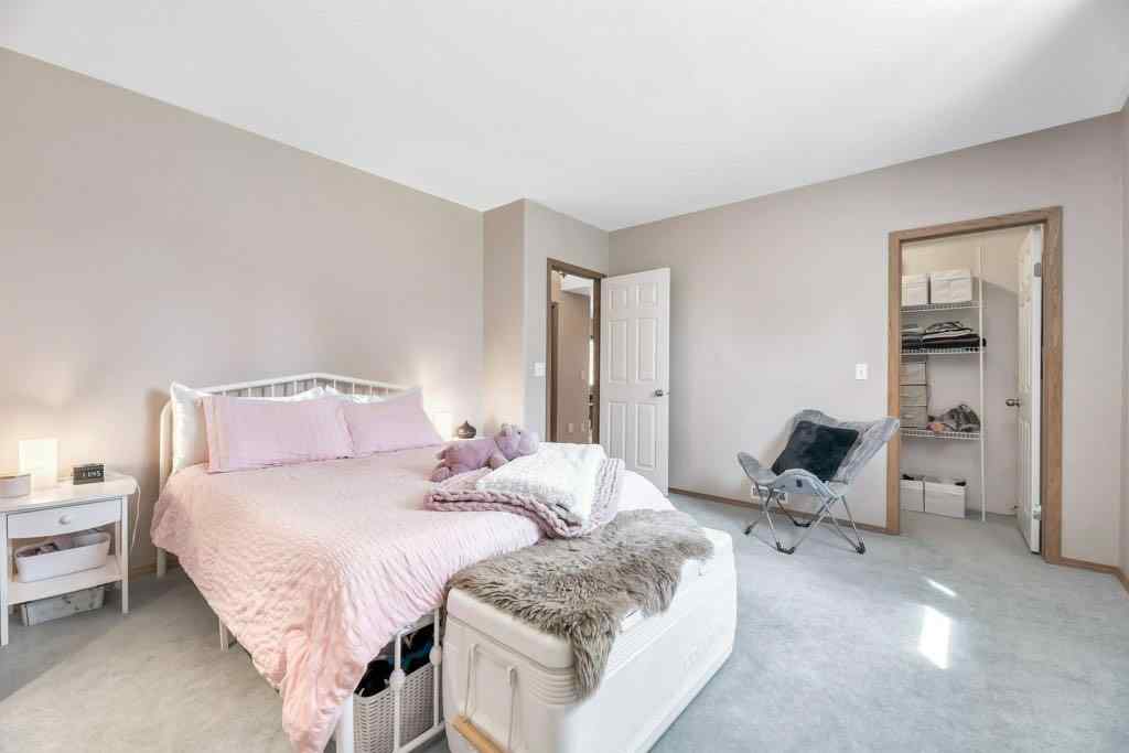 MLS® A2263078 - 15 Henderson Bay NE in NONE Langdon, Residential