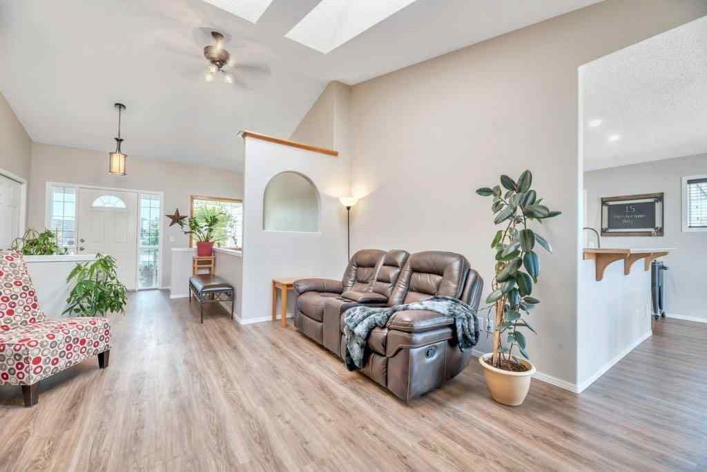 MLS® A2263078 - 15 Henderson Bay NE in NONE Langdon, Residential