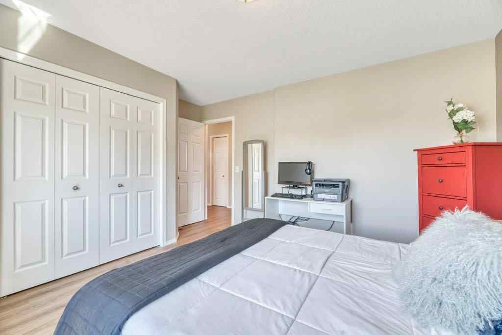 MLS® A2263078 - 15 Henderson Bay NE in NONE Langdon, Residential