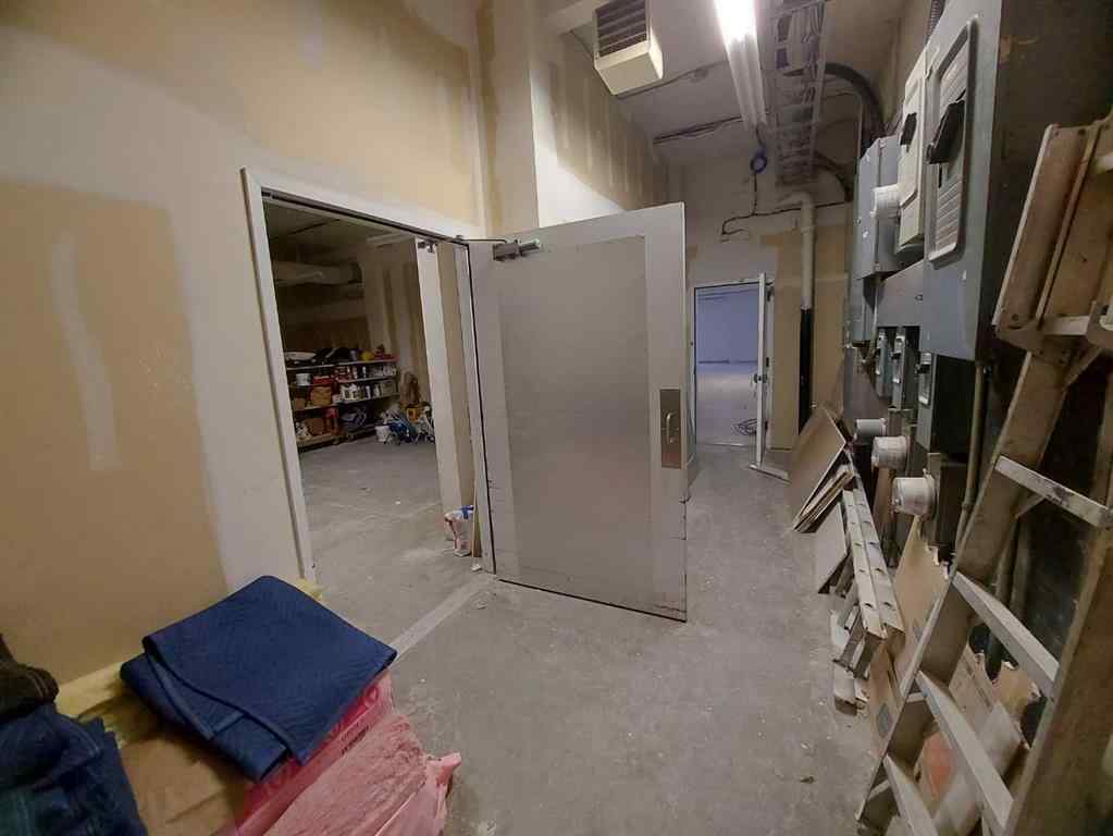 MLS® A2263085 - 4719 49 Avenue  in Downtown Red Deer Red Deer, Commercial