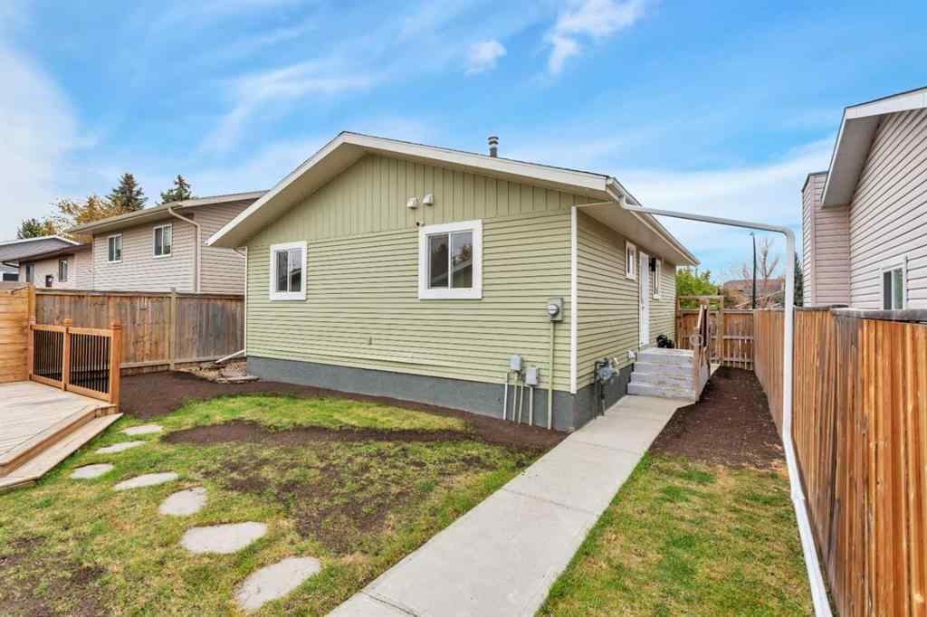 MLS® A2263090 - 57 Erickson Drive  in Eastview Estates Red Deer, Residential