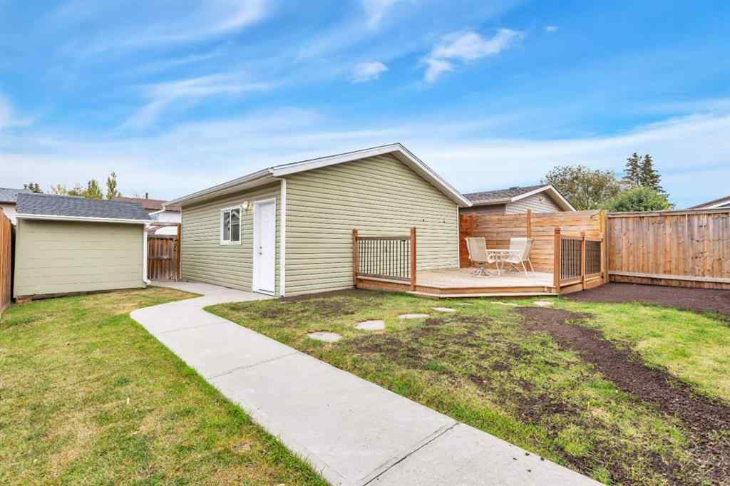 MLS® A2263090 - 57 Erickson Drive  in Eastview Estates Red Deer, Residential