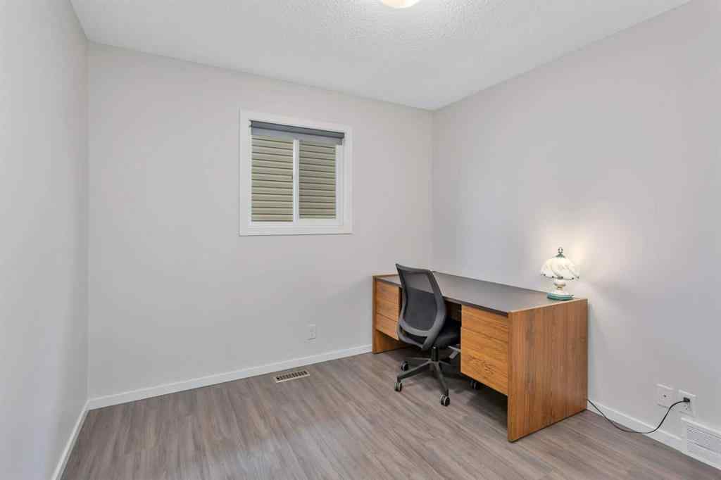 MLS® A2263090 - 57 Erickson Drive  in Eastview Estates Red Deer, Residential