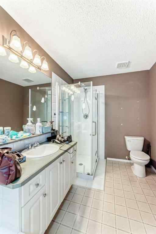 MLS® A2263092 - 124 Creek Gardens Close NW in Silver Creek Airdrie, Residential