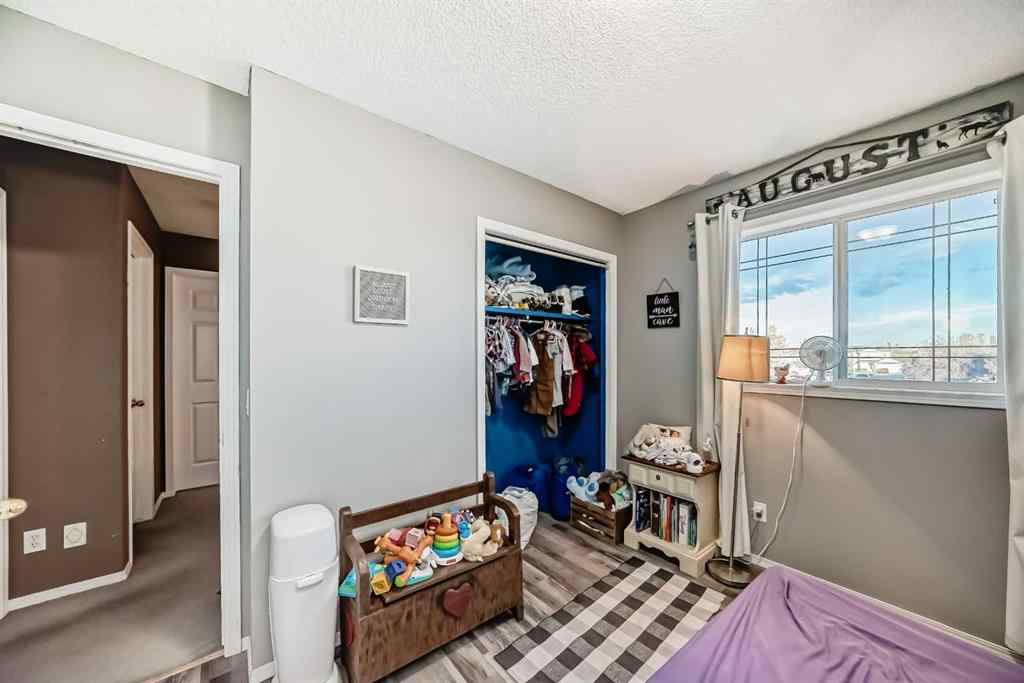 MLS® A2263092 - 124 Creek Gardens Close NW in Silver Creek Airdrie, Residential