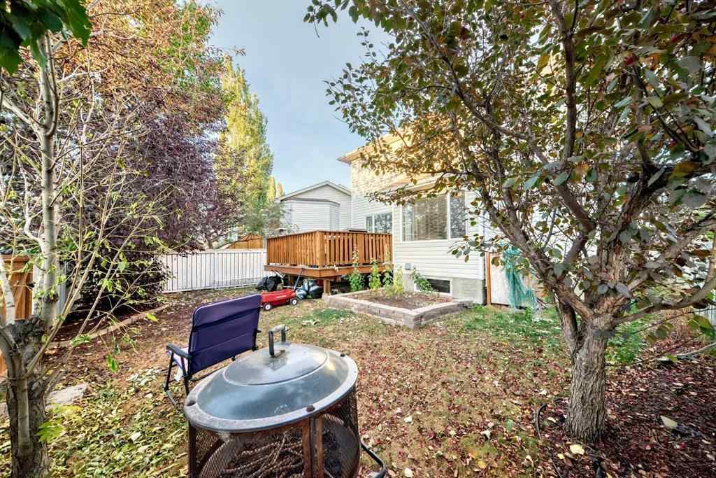 MLS® A2263092 - 124 Creek Gardens Close NW in Silver Creek Airdrie, Residential