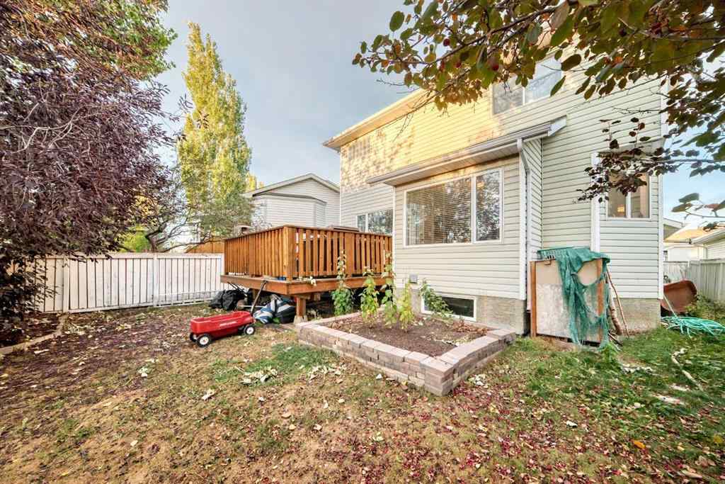 MLS® A2263092 - 124 Creek Gardens Close NW in Silver Creek Airdrie, Residential