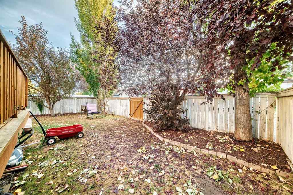 MLS® A2263092 - 124 Creek Gardens Close NW in Silver Creek Airdrie, Residential