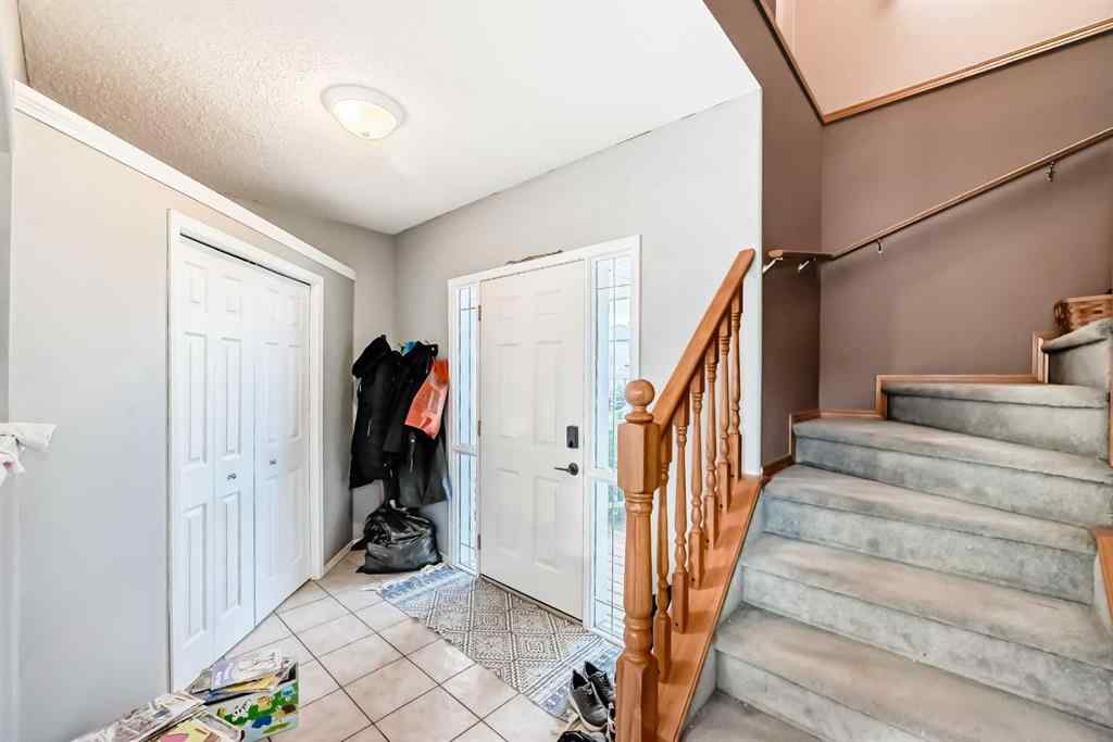 MLS® A2263092 - 124 Creek Gardens Close NW in Silver Creek Airdrie, Residential