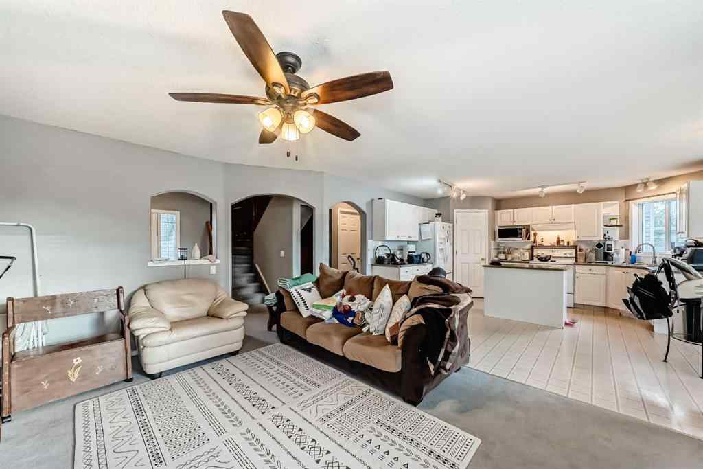 MLS® A2263092 - 124 Creek Gardens Close NW in Silver Creek Airdrie, Residential