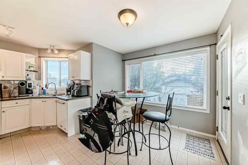 MLS® A2263092 - 124 Creek Gardens Close NW in Silver Creek Airdrie, Residential