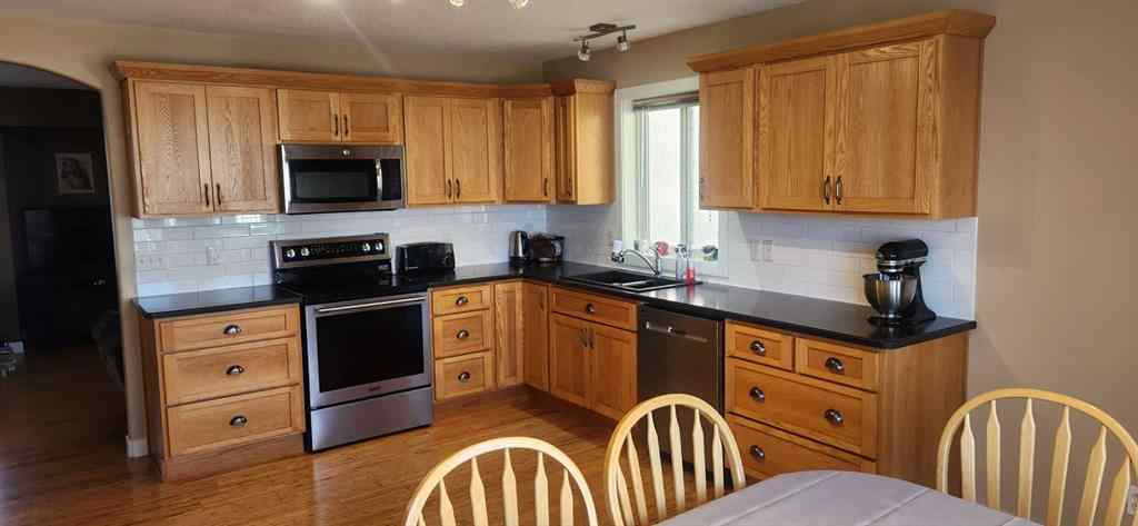 MLS® A2263096 - 1506 Walter Place  in NONE Didsbury, Residential