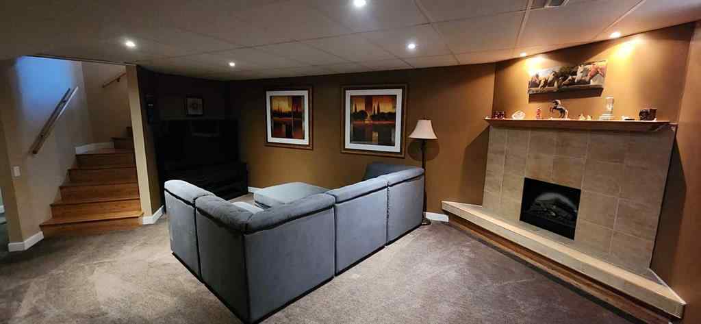 MLS® A2263096 - 1506 Walter Place  in NONE Didsbury, Residential