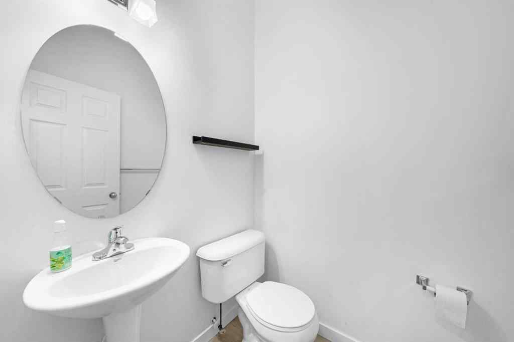 MLS® A2263097 - 18 Panatella Park NW in Panorama Hills Calgary, Residential