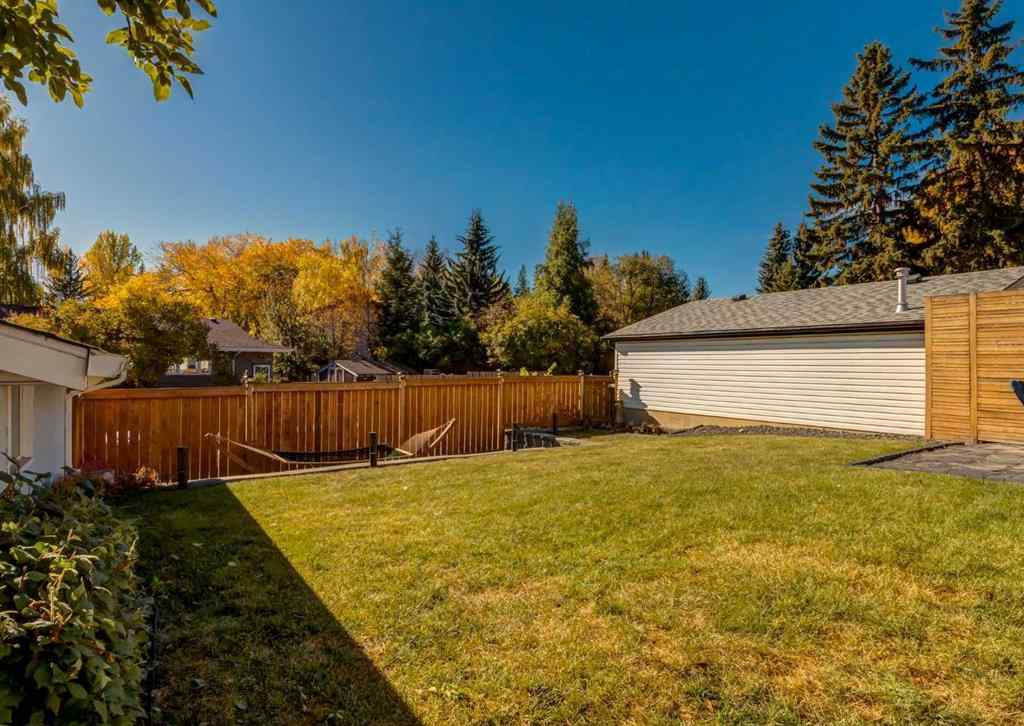 MLS® A2263101 - 927 124 Avenue SW in Canyon Meadows Calgary, Residential