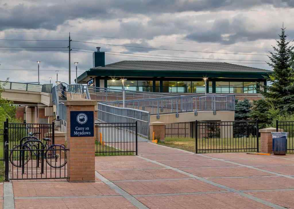 MLS® A2263101 - 927 124 Avenue SW in Canyon Meadows Calgary, Residential