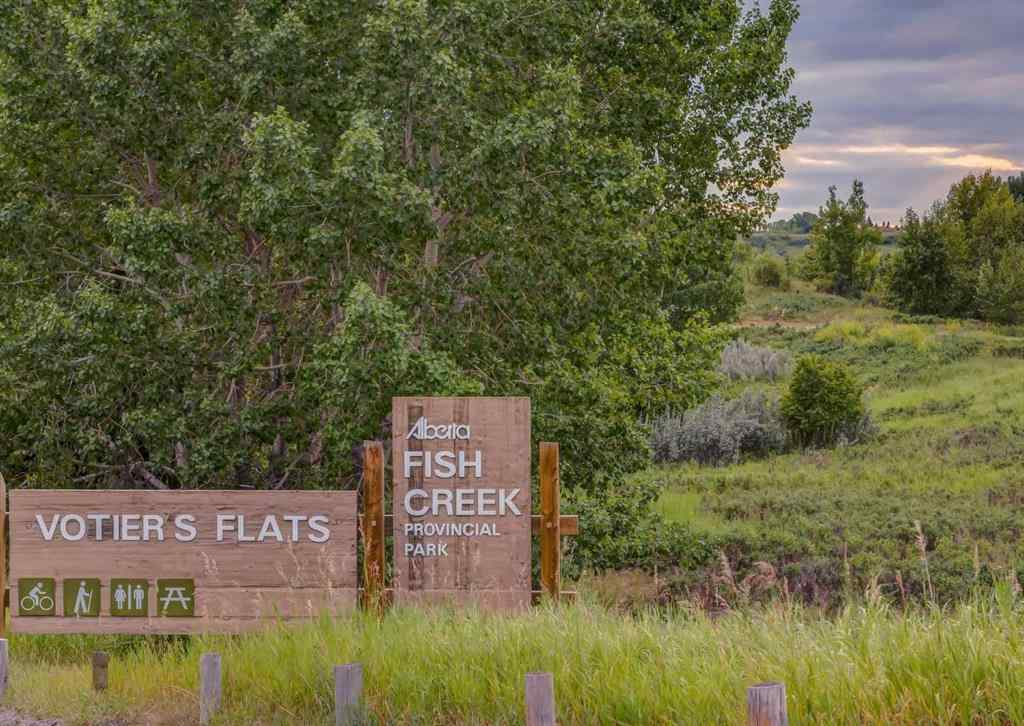 MLS® A2263101 - 927 124 Avenue SW in Canyon Meadows Calgary, Residential