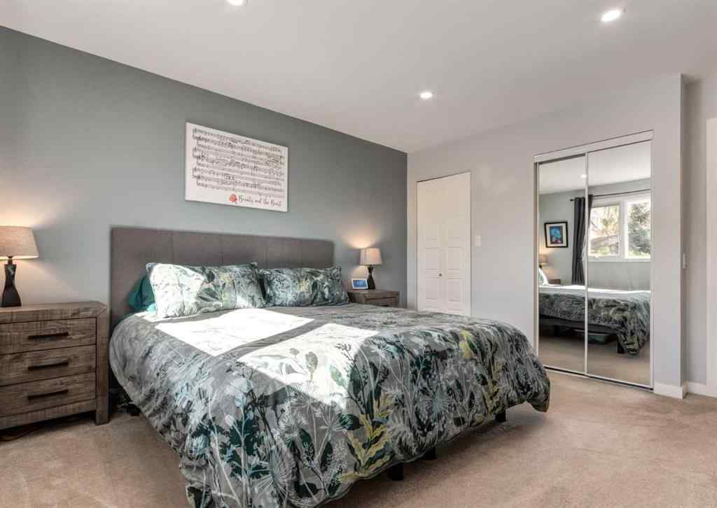 MLS® A2263101 - 927 124 Avenue SW in Canyon Meadows Calgary, Residential