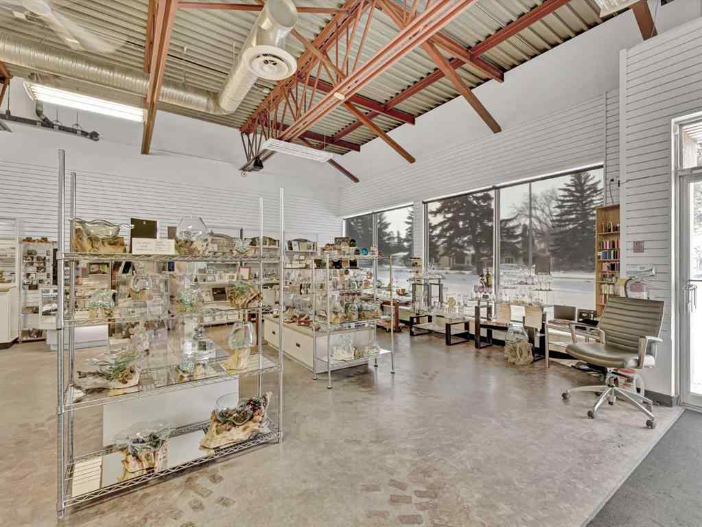 MLS® A2263104 - Unit #101 1601 Dunmore Road SE in Crestwood-Norwood Medicine Hat, Commercial