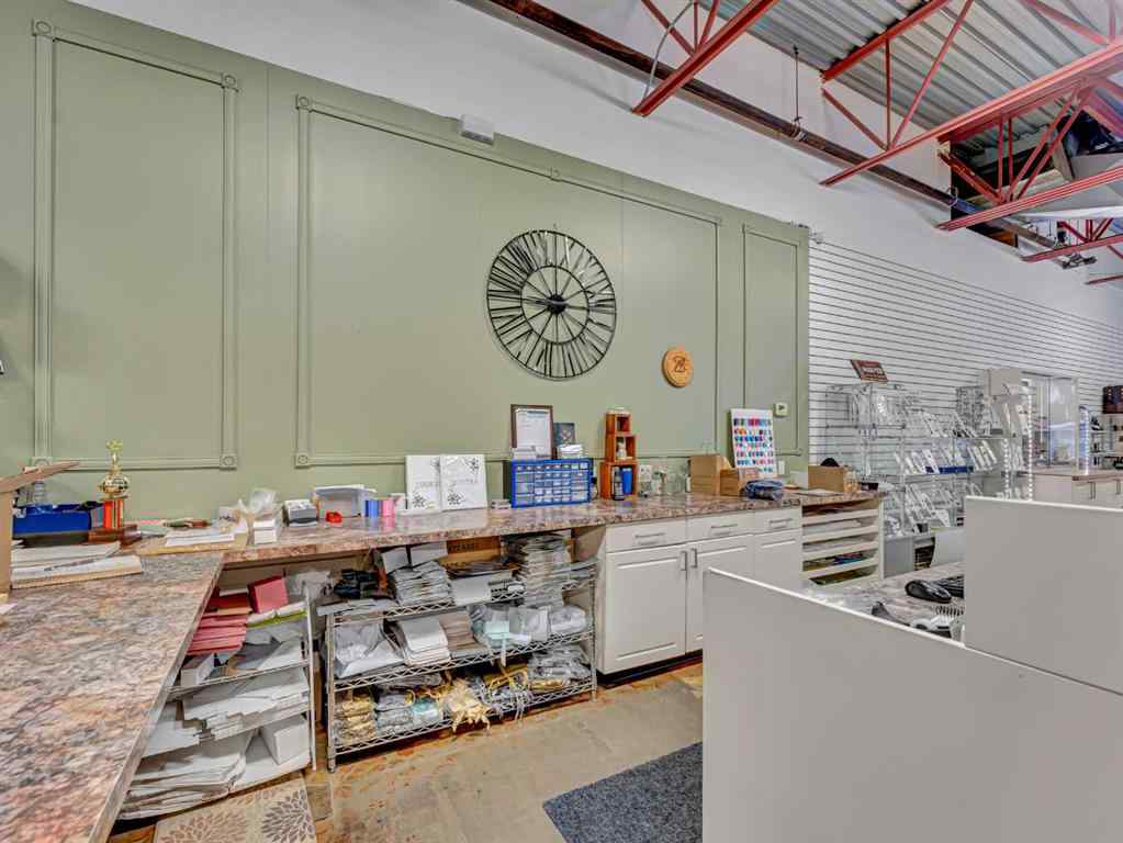 MLS® A2263104 - Unit #101 1601 Dunmore Road SE in Crestwood-Norwood Medicine Hat, Commercial