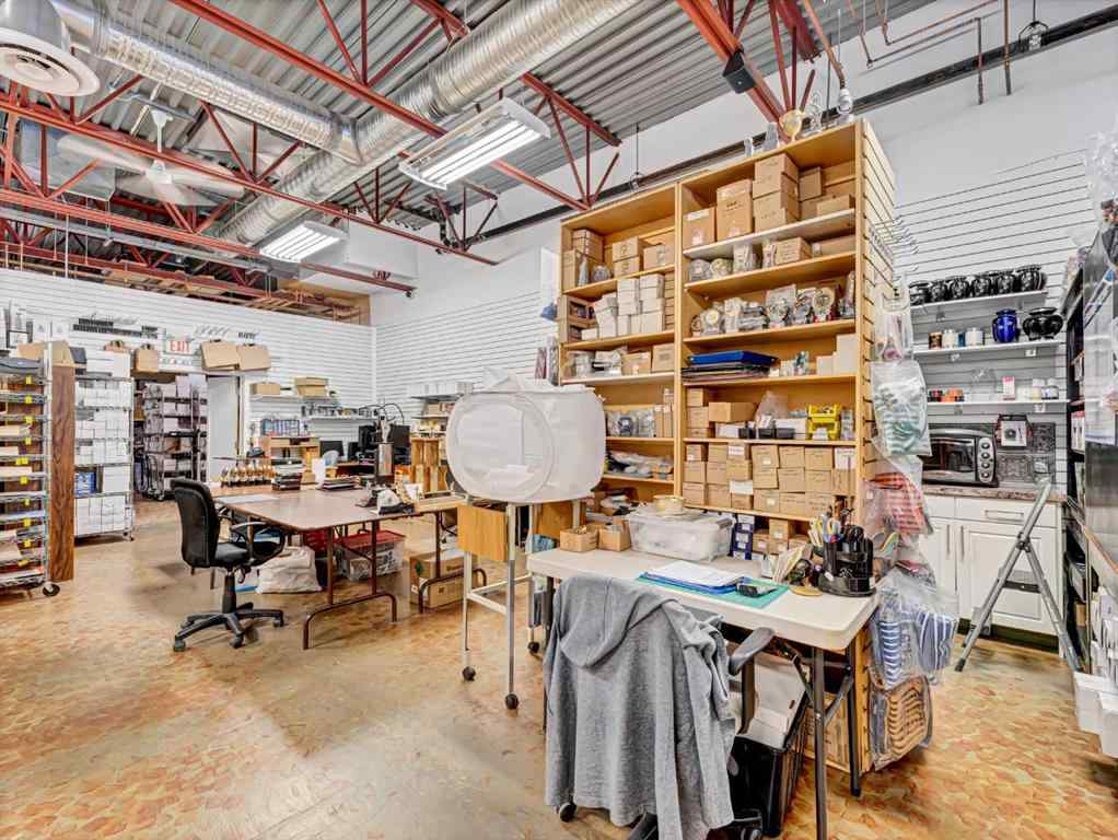 MLS® A2263104 - Unit #101 1601 Dunmore Road SE in Crestwood-Norwood Medicine Hat, Commercial