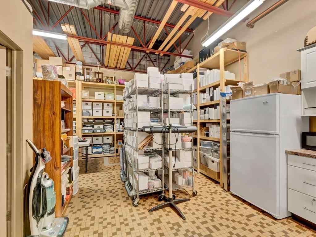 MLS® A2263104 - Unit #101 1601 Dunmore Road SE in Crestwood-Norwood Medicine Hat, Commercial