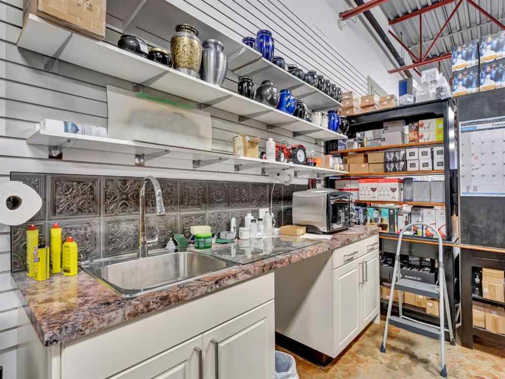 MLS® A2263104 - Unit #101 1601 Dunmore Road SE in Crestwood-Norwood Medicine Hat, Commercial