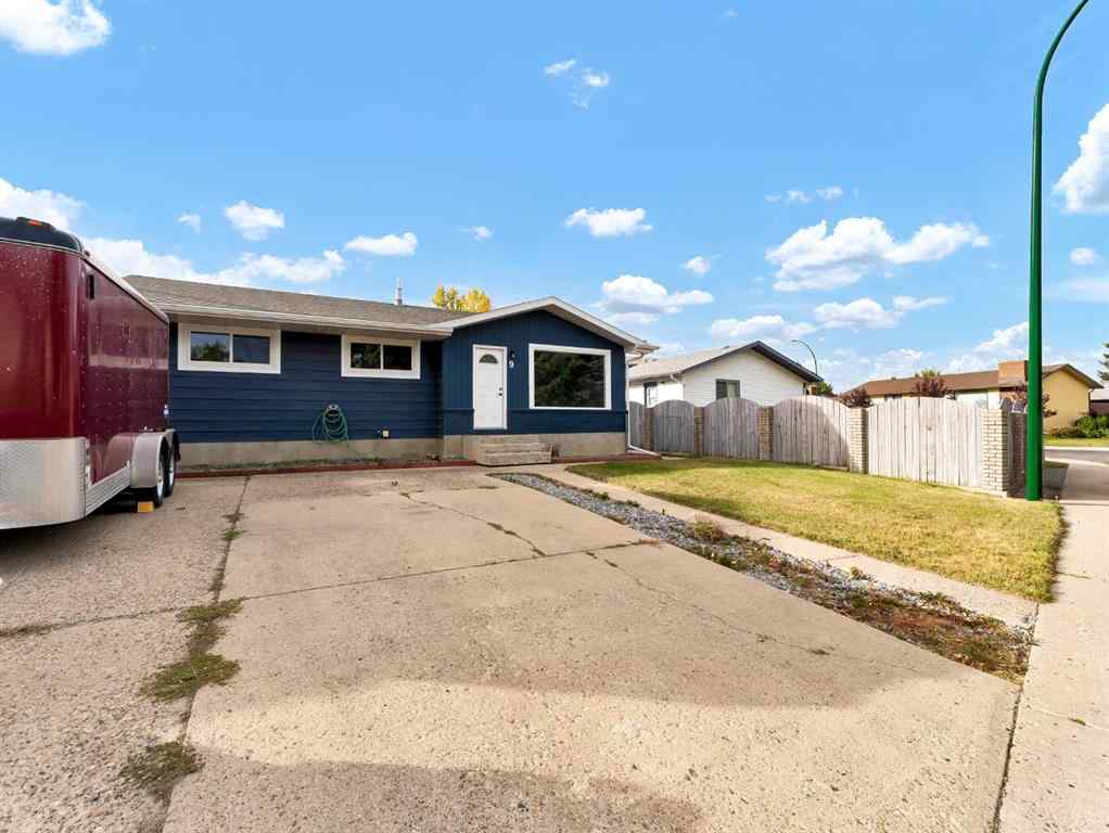 MLS® A2263108 - 9 Rossmere Way SE in Ross Glen Medicine Hat, Residential