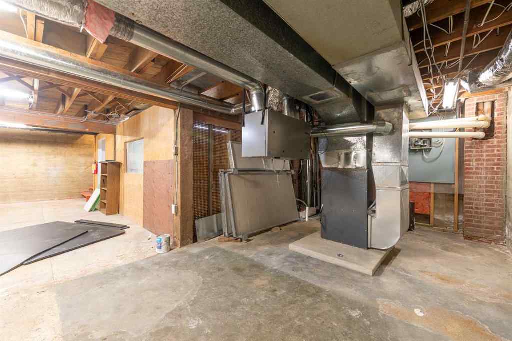 MLS® A2263110 - 5007 50 Street  in Central Business District Lloydminster, Commercial