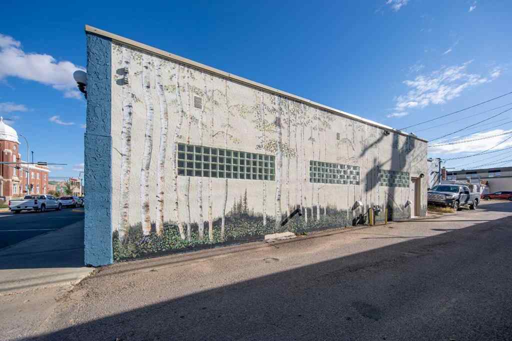 MLS® A2263110 - 5007 50 Street  in Central Business District Lloydminster, Commercial