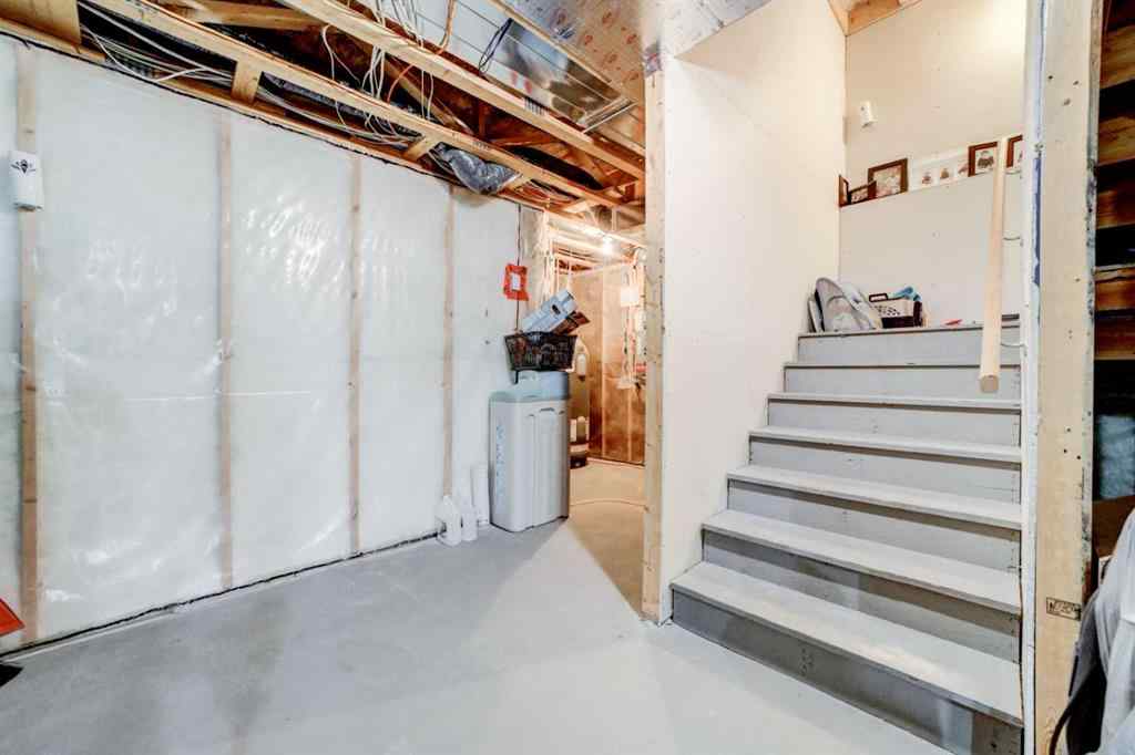 MLS® A2263112 - 60 Alma Isobell Hodder Crescent N in Legacy Ridge / Hardieville Lethbridge, Residential