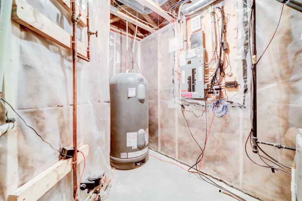 MLS® A2263112 - 60 Alma Isobell Hodder Crescent N in Legacy Ridge / Hardieville Lethbridge, Residential