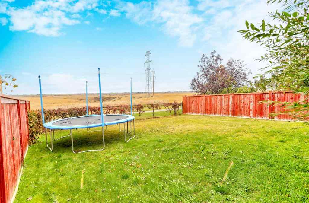 MLS® A2263112 - 60 Alma Isobell Hodder Crescent N in Legacy Ridge / Hardieville Lethbridge, Residential