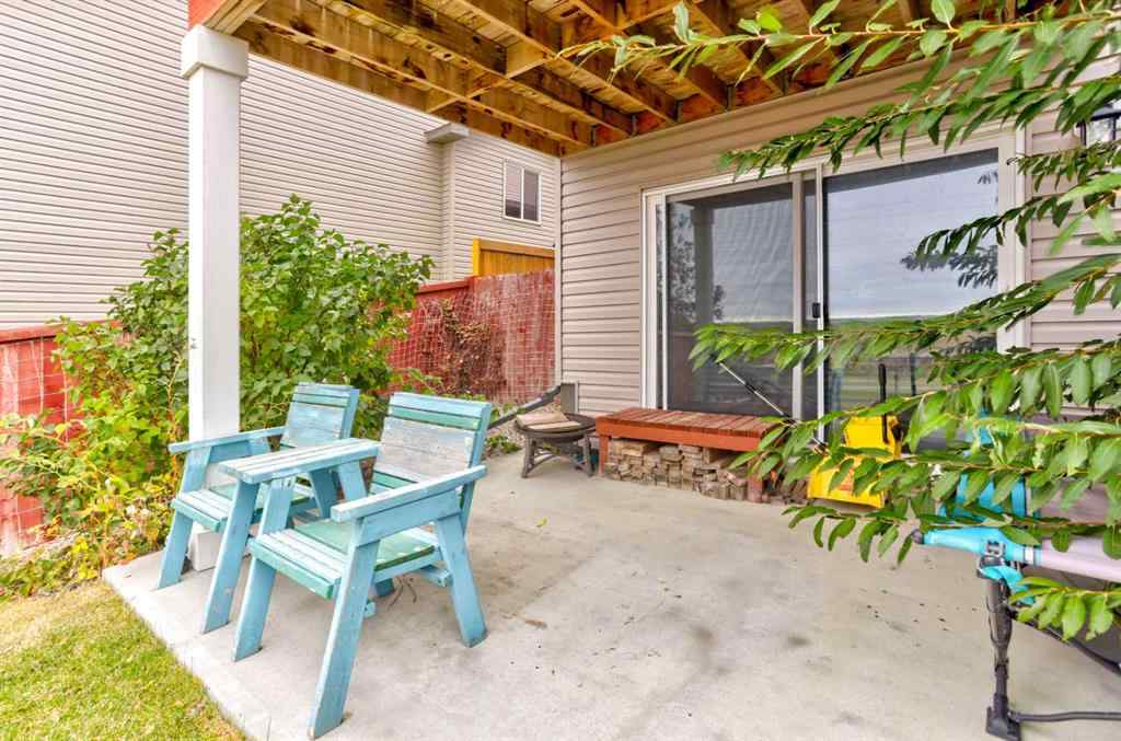 MLS® A2263112 - 60 Alma Isobell Hodder Crescent N in Legacy Ridge / Hardieville Lethbridge, Residential