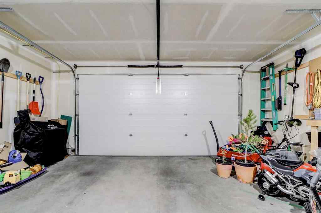 MLS® A2263112 - 60 Alma Isobell Hodder Crescent N in Legacy Ridge / Hardieville Lethbridge, Residential