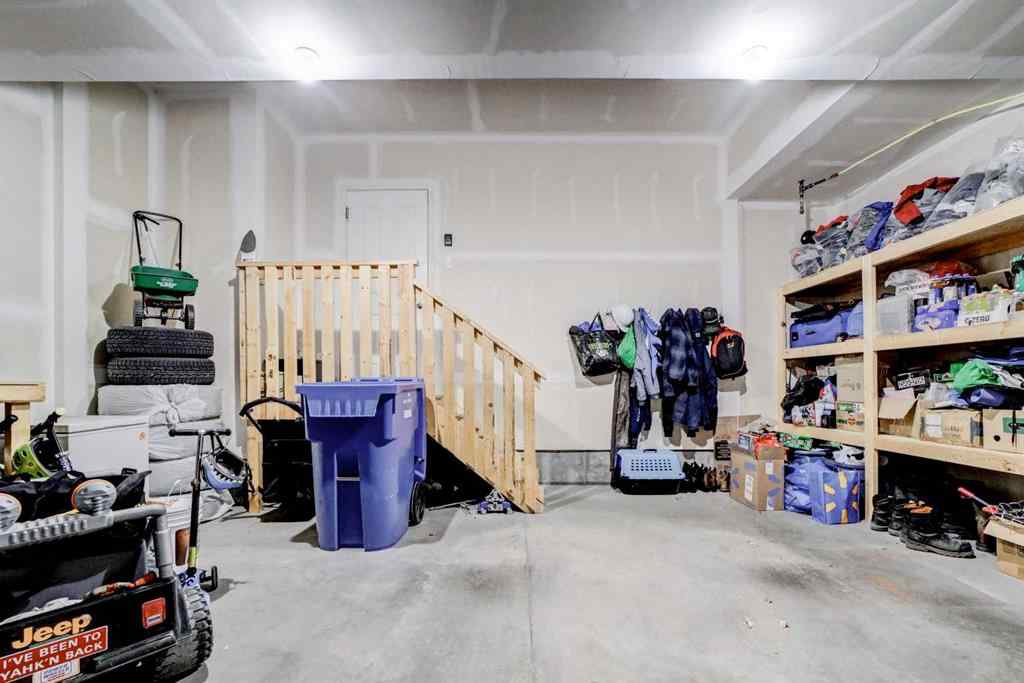 MLS® A2263112 - 60 Alma Isobell Hodder Crescent N in Legacy Ridge / Hardieville Lethbridge, Residential