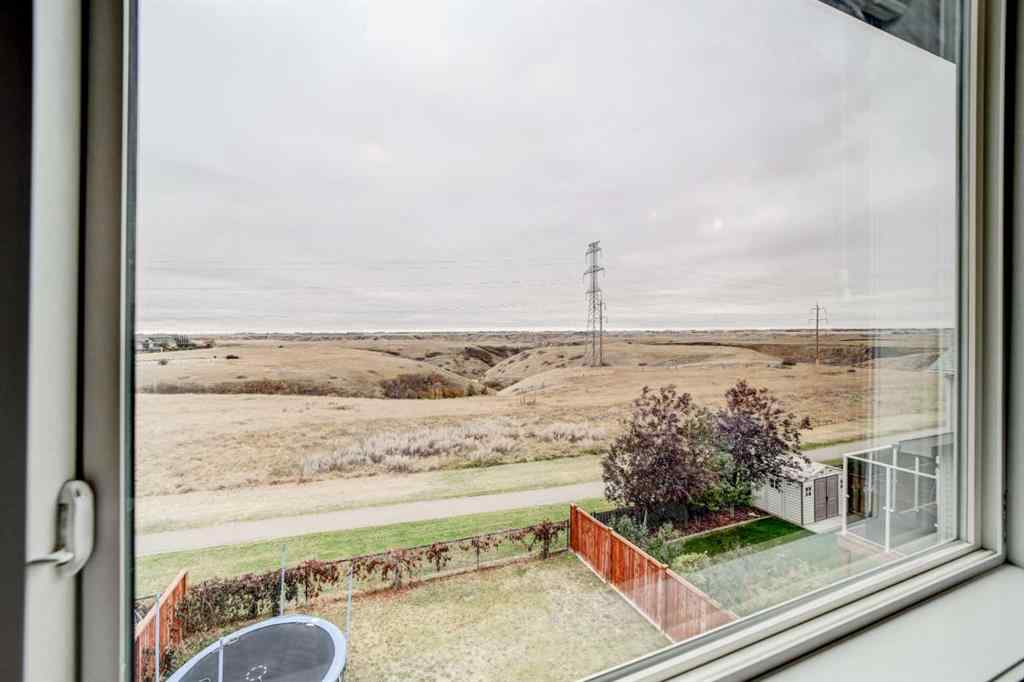 MLS® A2263112 - 60 Alma Isobell Hodder Crescent N in Legacy Ridge / Hardieville Lethbridge, Residential