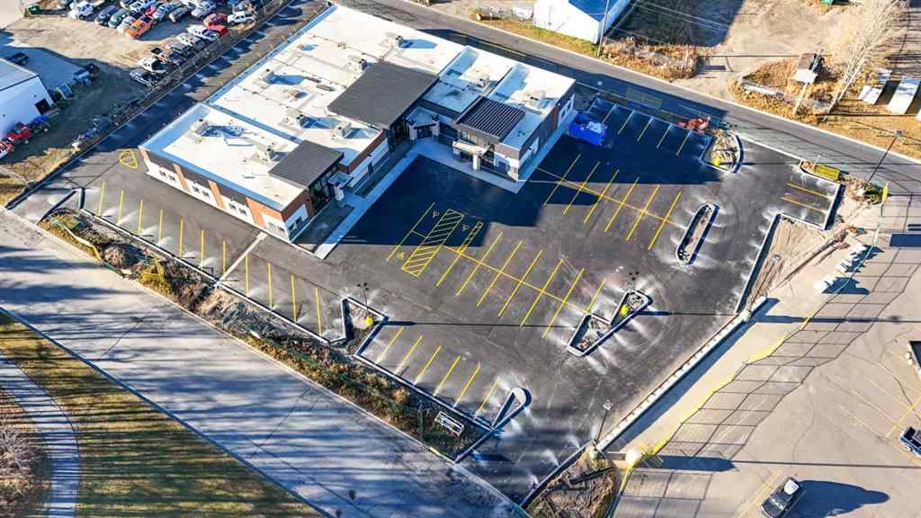 MLS® A2263114 - Unit #Unit 4 5020 44 Street  in NONE Rocky Mountain House, Commercial