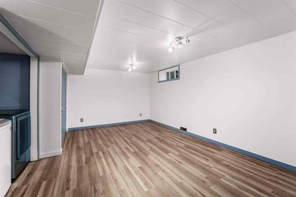 MLS® A2263117 - 2034 Luxstone Boulevard SW in Luxstone Airdrie, Residential